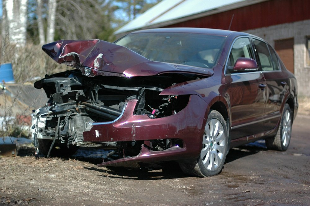 Skoda Superb kolarikorjaus