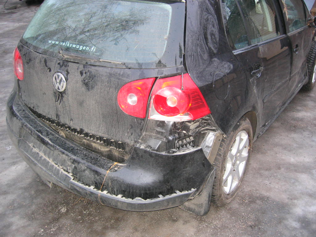 Golf V 2.0 TDI 16v — kuva 005